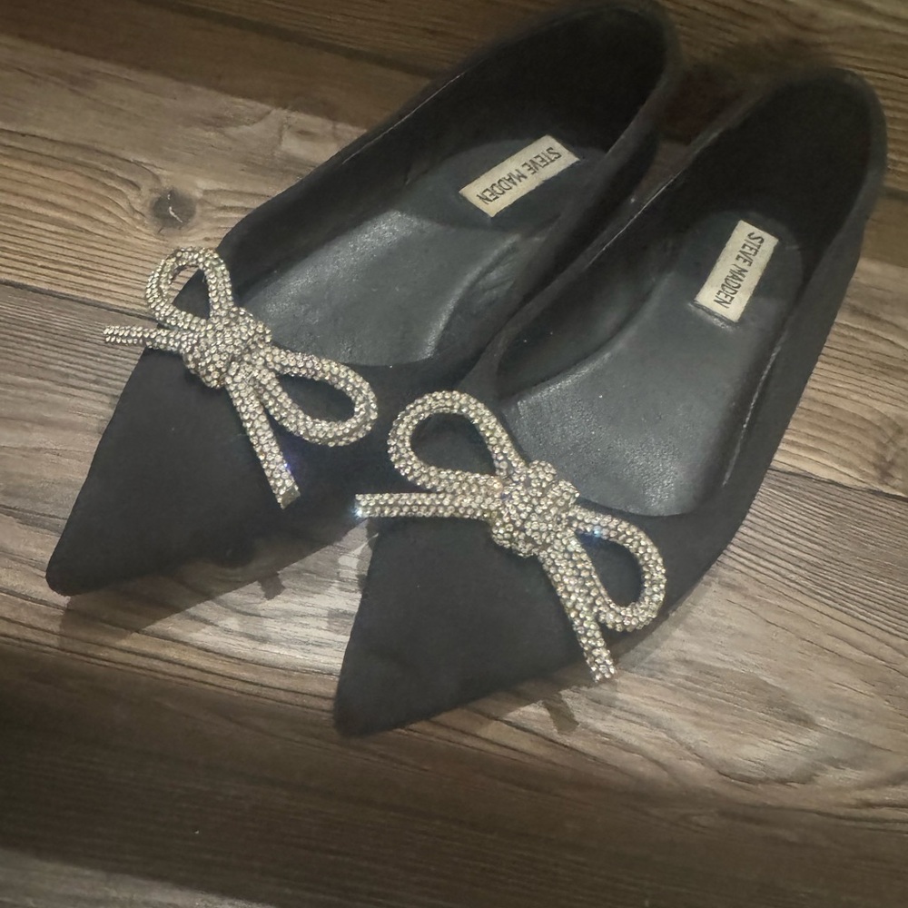 Steve Madden Black Flats with Sparkling Bow